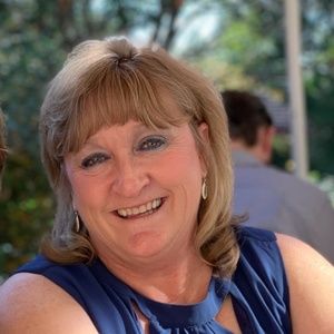 Meet your Posher, Stacy